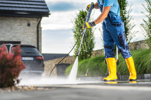 Best Pool Deck Cleaning  in Pocola, OK